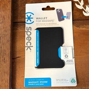 Speck Black MagSafe Wallet for iPhone